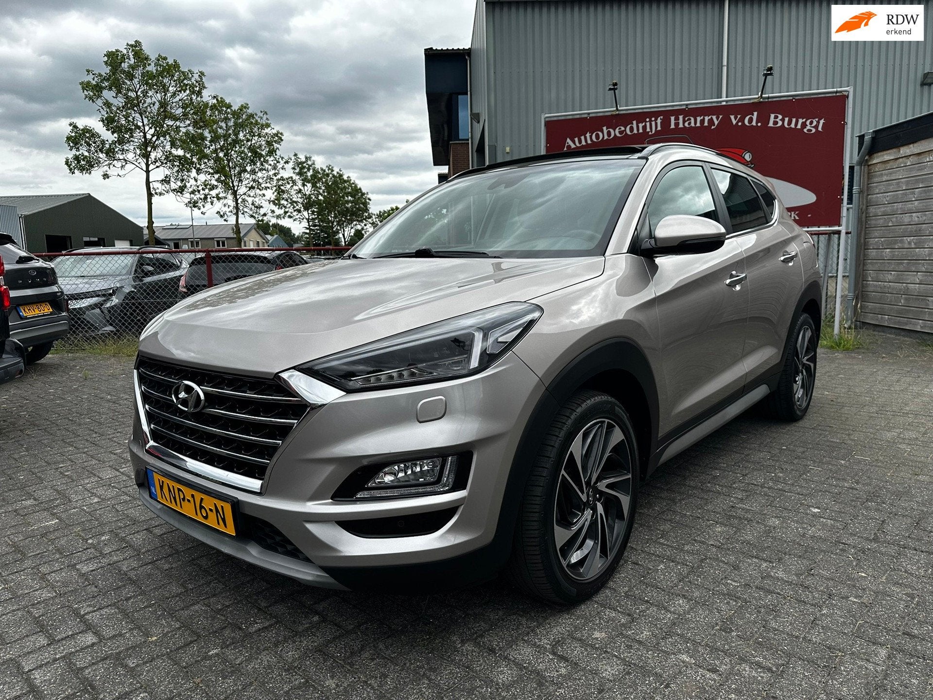 Hyundai TUCSON 1.6 T-GDI Premium | Leder | Panorama | ACC |, Auto's, Dealer onderhouden, Gebruikt, 4 cilinders, Leder