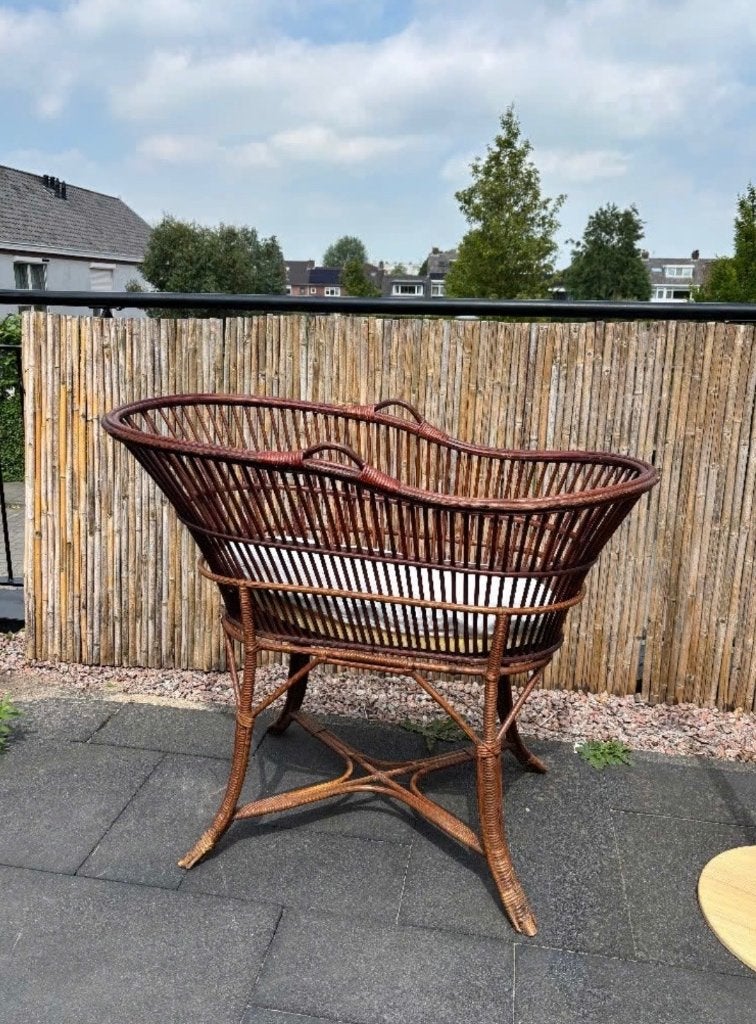Rotan wieg, Ophalen, Gebruikt, Wieg