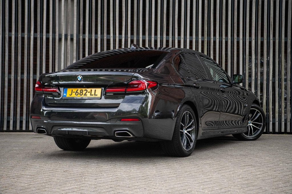 BMW 5-serie 518d AUT. High Exe. M-Sport |EX BTW/BPM| HUD|LED, Auto's, BMW, Automaat, Achterwielaandrijving, Euro 6, 4 cilinders