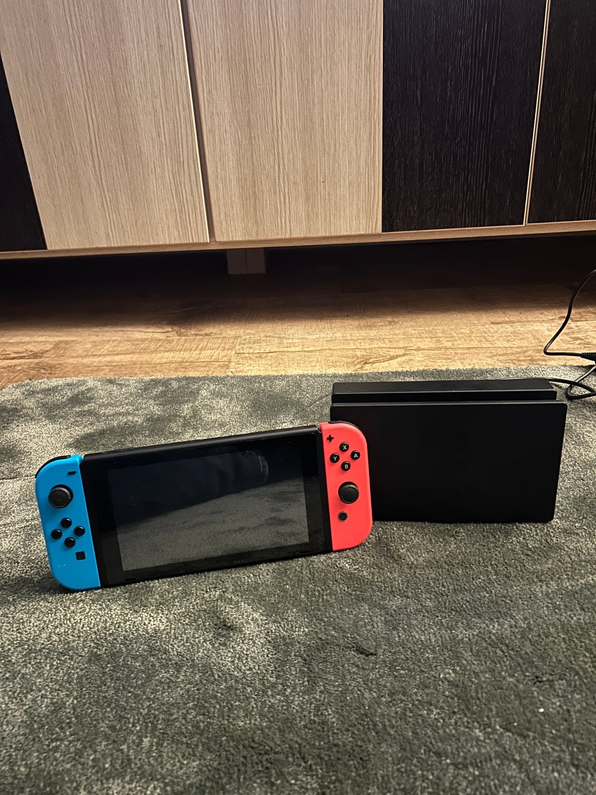 Nintendo Switch met Dock - Zo goed als nieuw, Spelcomputers en Games, Spelcomputers | Nintendo Switch, Ophalen of Verzenden, Zo goed als nieuw