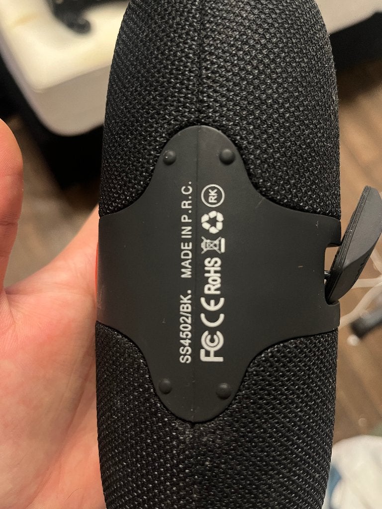 Zo goed als nieuwe draagbare Bluetooth speaker, Ophalen of Verzenden, Zo goed als nieuw, Audio