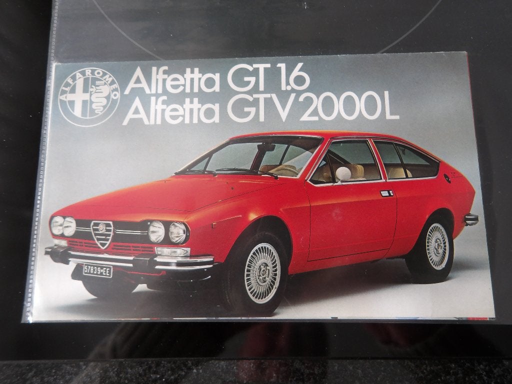 Alfa Romeo Alfetta GT 1.6 Alfetta GTV 2000L brochure, Boeken, Ophalen of Verzenden, Zo goed als nieuw, Alfa Romeo