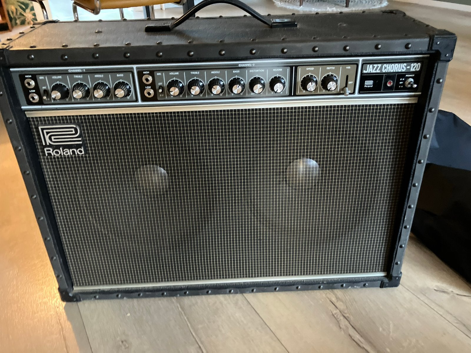 Roland Jazz Chorus-120, Ophalen, Gebruikt, Gitaar, 100 watt of meer