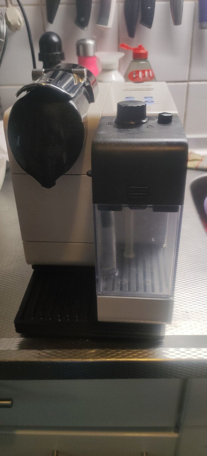 Nespresso Magimix Inissia koffiecupmachine, Witgoed en Apparatuur, Gebruikt, Espresso apparaat, Ophalen of Verzenden, 1 kopje