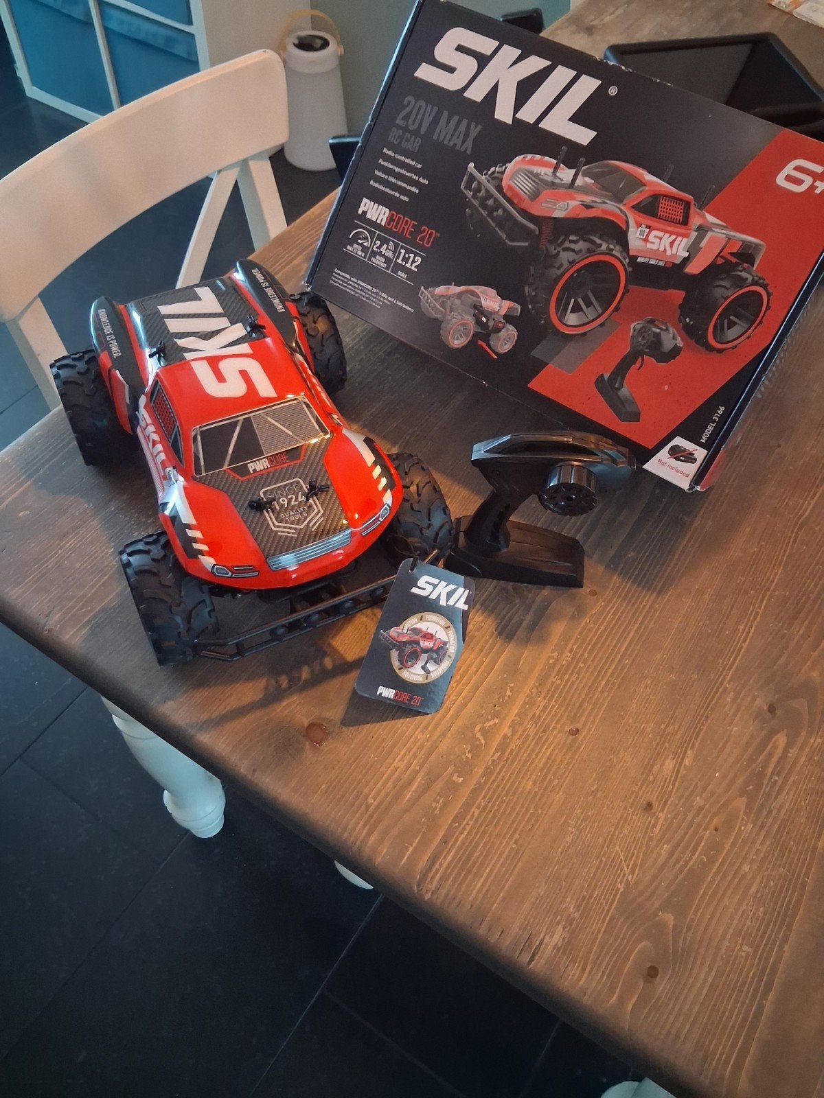 SKIL 20V MAX RC Car - nieuw in doos, Elektro, Auto offroad, Ophalen of Verzenden, Zo goed als nieuw