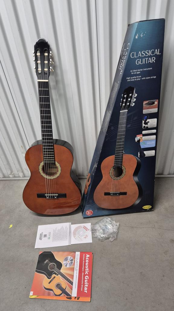 Gitaar te koop, Muziek en Instrumenten, Snaarinstrumenten | Gitaren | Akoestisch, Ophalen, Zo goed als nieuw, Klassieke of Spaanse gitaar