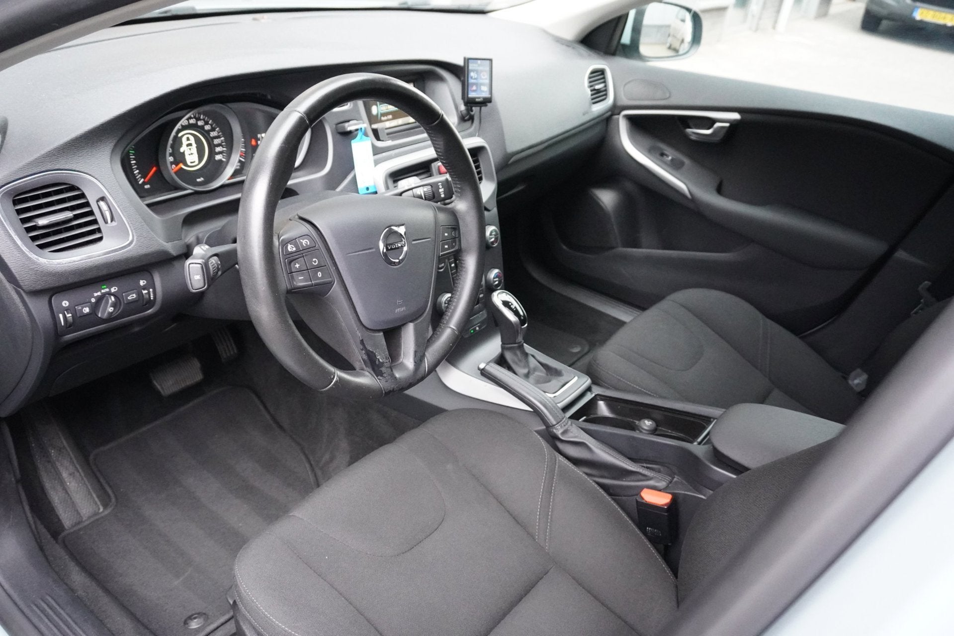 Volvo V40 1.5 T2 Nordic, Auto's, Stof, 4 cilinders, 700 kg, Blauw