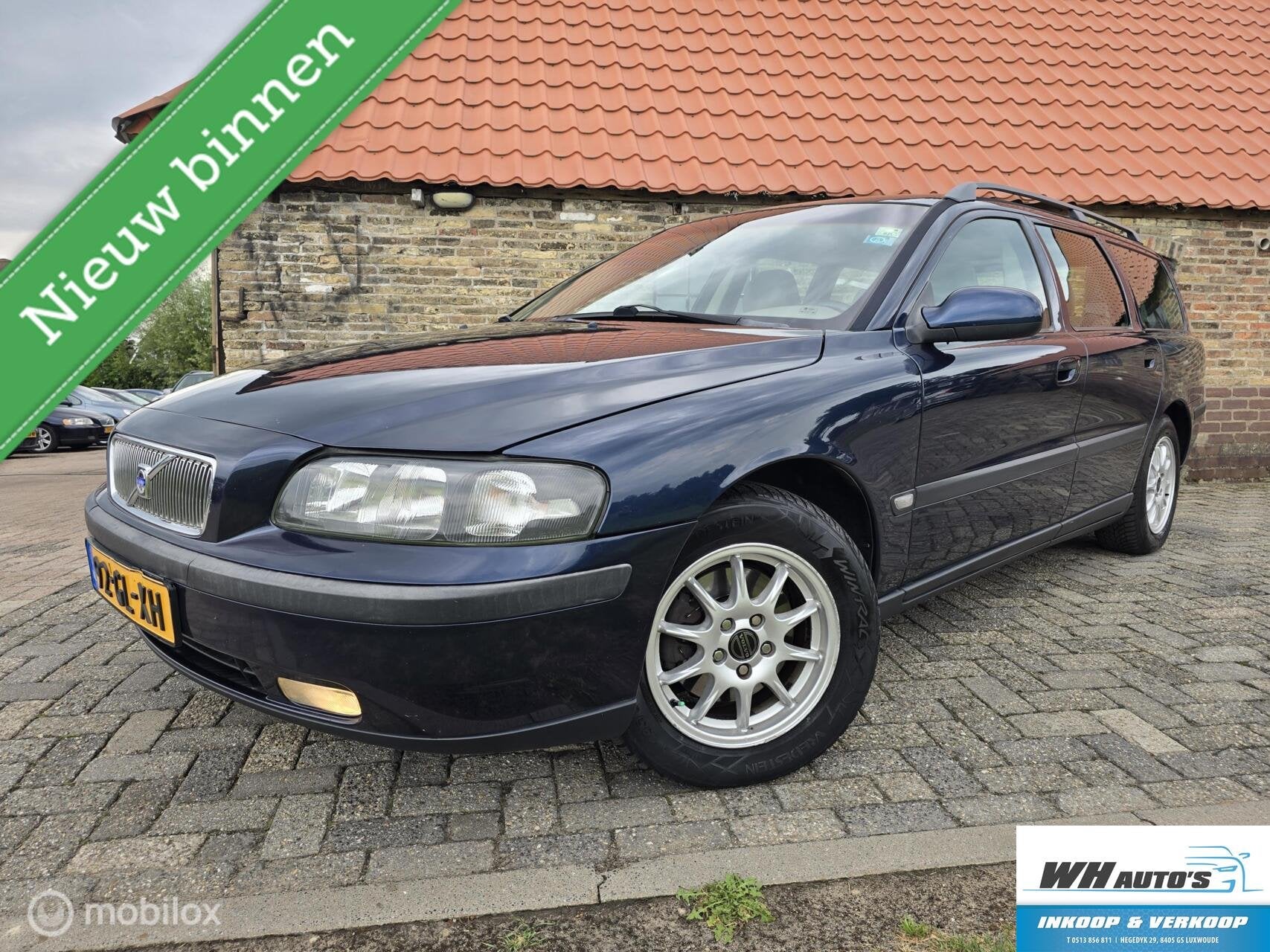 Volvo V70 2.4 Comfort Line, Voorwielaandrijving, 129 €/maand, 5 stoelen, 140 pk
