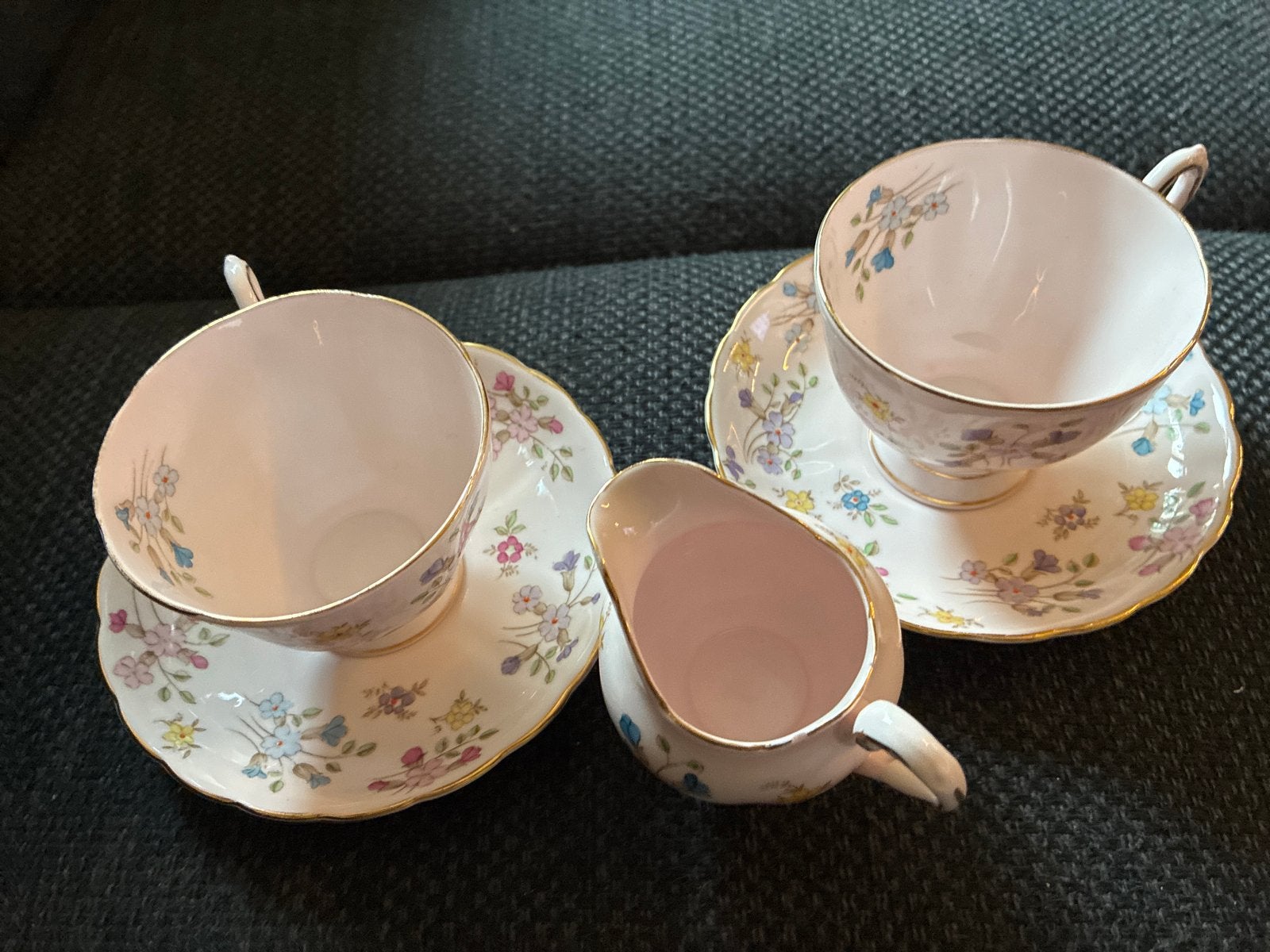 Tuscan Fine English Bone China theeservies Staffordshire, Antiek en Kunst, Ophalen
