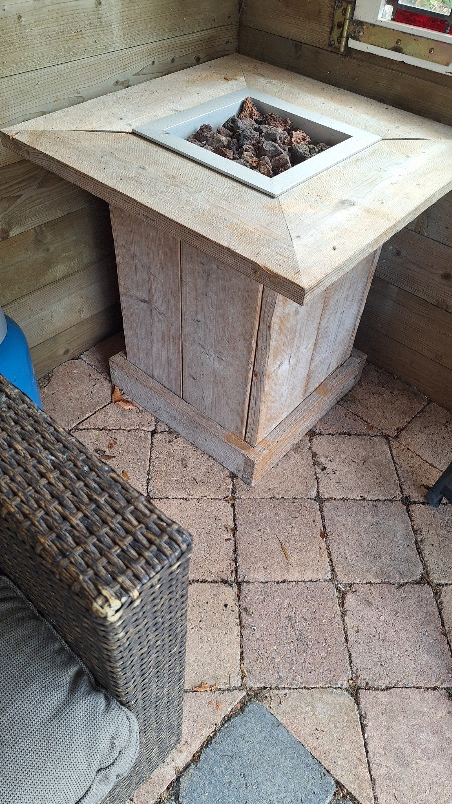 Steigerhout vuurtafel op gas 67x67 cm, Ophalen