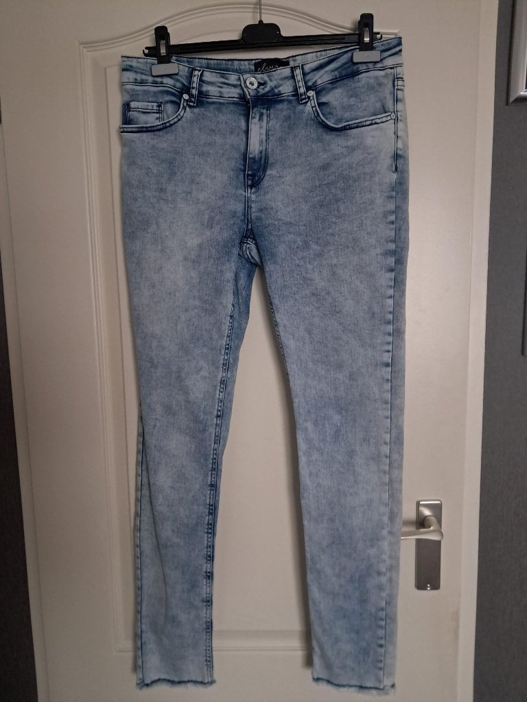 Broek Elvira Kleur : Blauw maat : 40 Stretch 1x gedragen, Blauw, Nieuw, Ophalen of Verzenden, W30 - W32 (confectie 38/40)