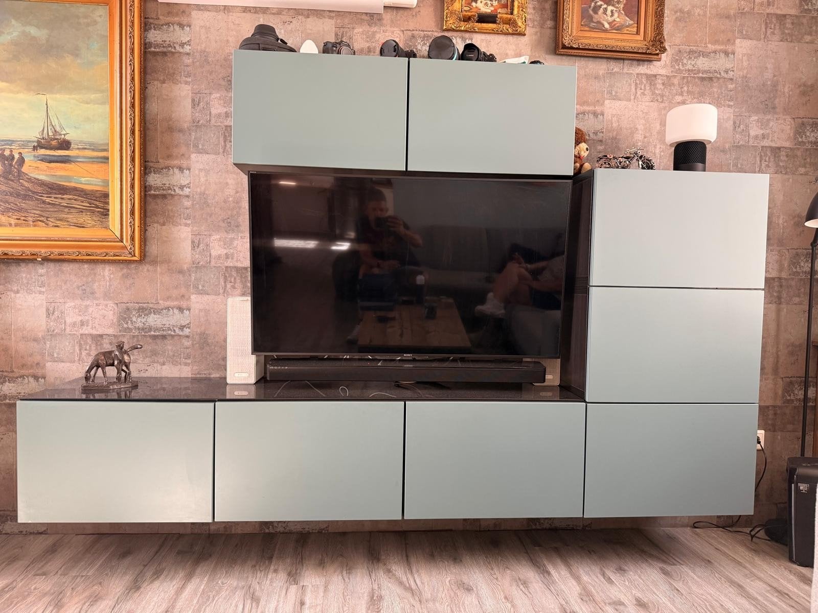 IKEA Besta TV-meubel met glasplaat, Huis en Inrichting, Kasten | Televisiemeubels, Ophalen, Gebruikt, 200 cm of meer, Minder dan 100 cm