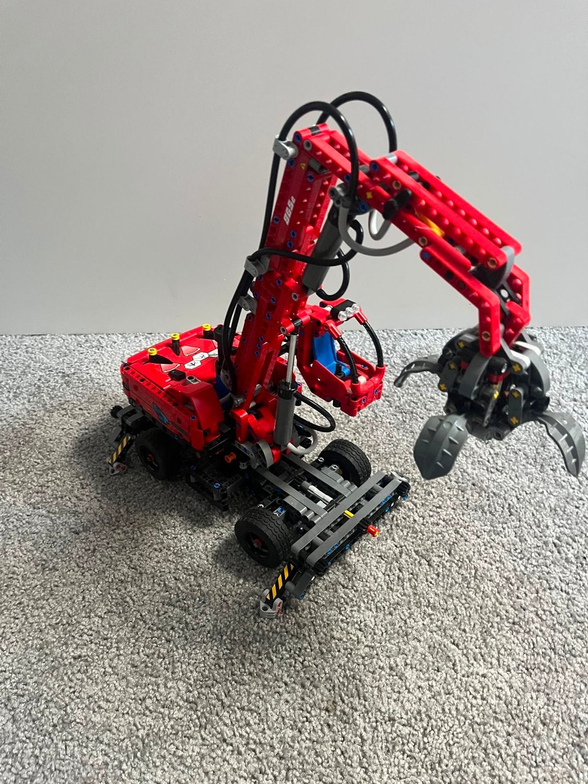 Lego Technic 42144 pneumatic kraan, Ophalen of Verzenden, Zo goed als nieuw, Overige merken