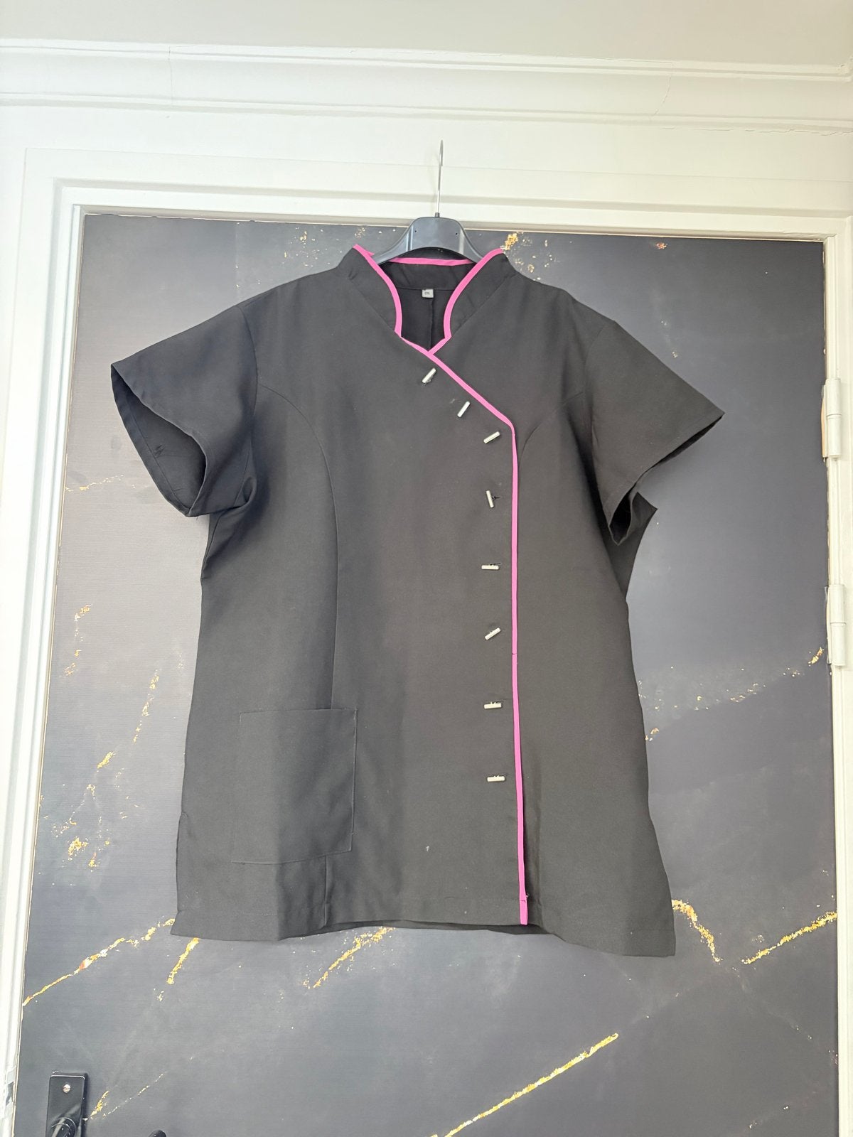 Nieuwe Zwarte Tuniek met Roze Details - Maat 2XL, Ophalen of Verzenden, Nieuw