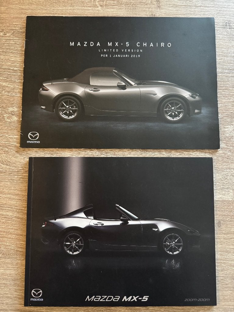 MAZDA MX-5 RF folders met mooie foto's MX5 - MX 5 folder, Boeken, Ophalen of Verzenden, Zo goed als nieuw, Folder