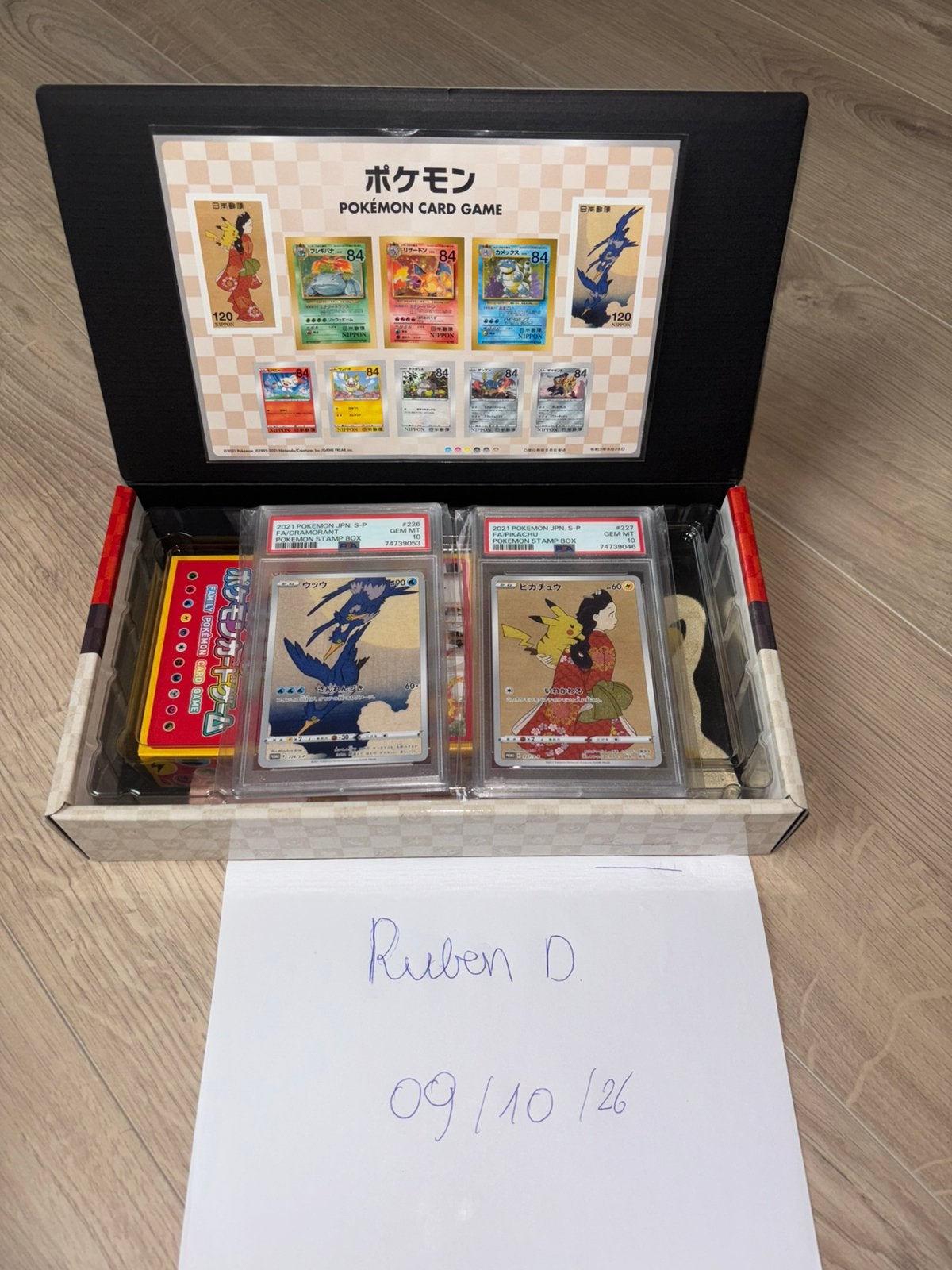 Pokémon: Stamp box / laagste prijs in EU, Ophalen of Verzenden, Nieuw, Meerdere kaarten, Foil
