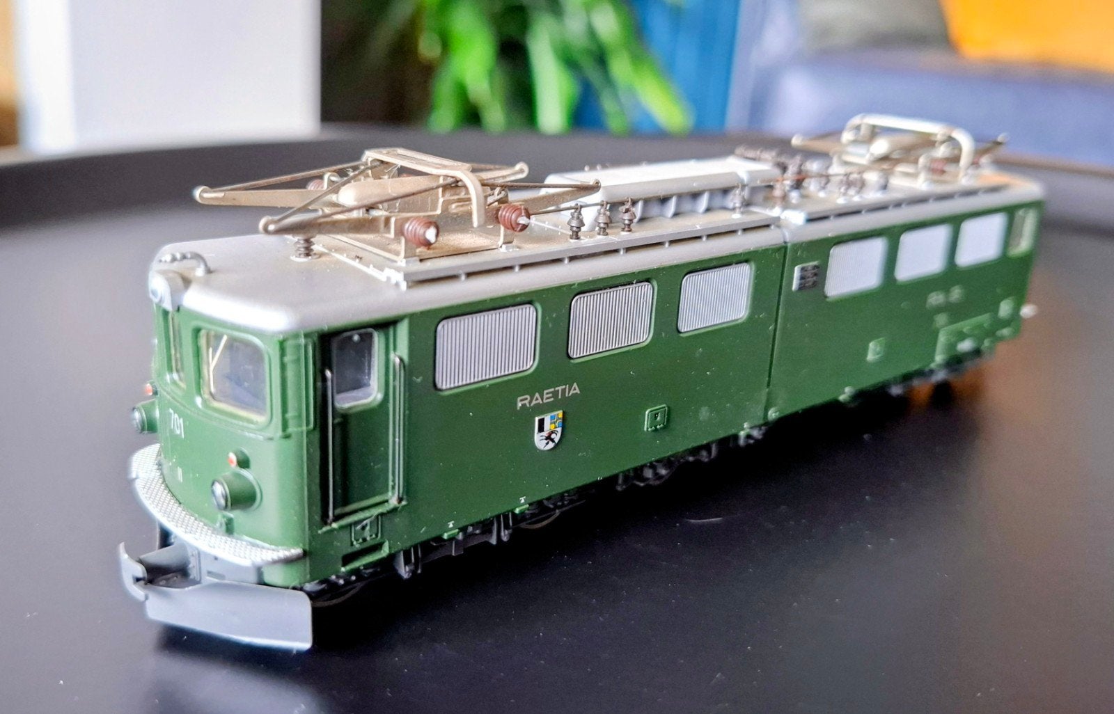Bemo 1254 111, H0m RhB Ge 6/6 "Reatia", zeer goede staat, Hobby en Vrije tijd, Modeltreinen | H0, Overige merken, Gelijkstroom