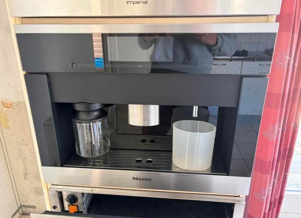 Miele CVA 6800 Inbouw Koffiemachine - Zo goed als nieuw, Witgoed en Apparatuur, Afneembaar waterreservoir, 10 kopjes of meer, Koffiemachine