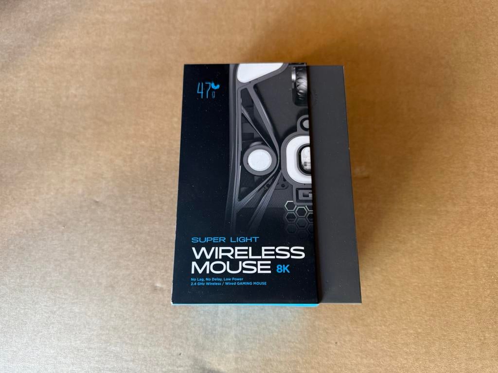 Lamzu Super Light Wireless Mouse 8K - Nieuw in verpakking!, Computers en Software, Muizen, Ophalen of Verzenden, Nieuw