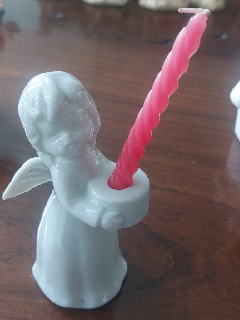 Engel wit van porselein met rood kaarsje, leuk  bij de kerst, Ophalen of Verzenden, Nieuw