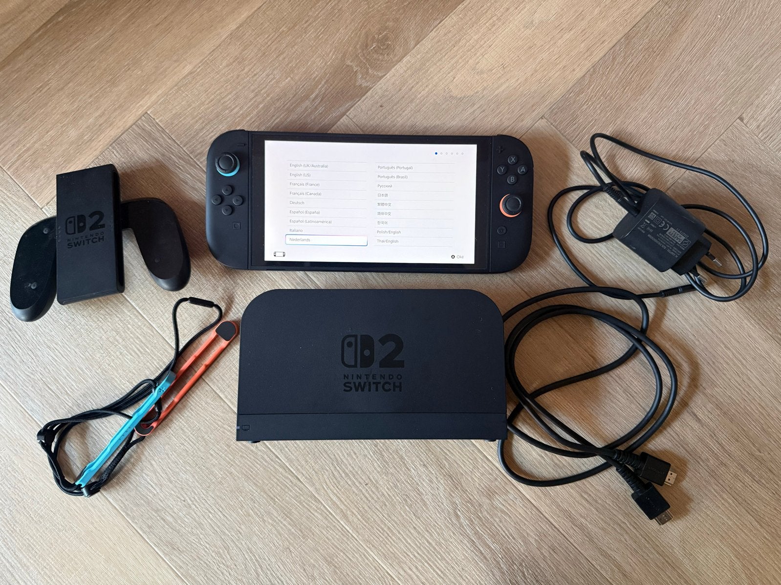 🎮 Nintendo Switch 2 - Factuur & 2 jaar garantie!🌟, Spelcomputers en Games, Spelcomputers | Nintendo Switch, Zo goed als nieuw