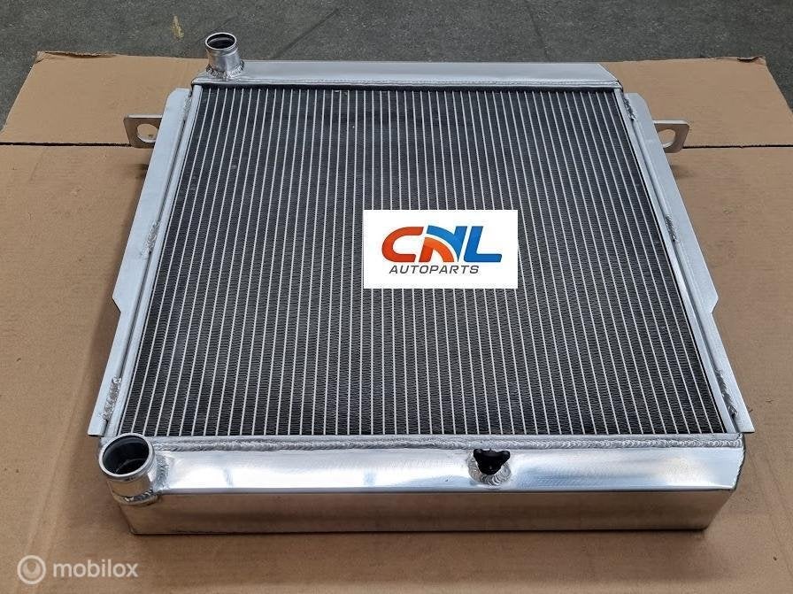 Radiateur Toyota Land Cruiser BJ70/BJ71/BJ73/BJ74/BJ75 84-89, Nieuw, Ophalen of Verzenden