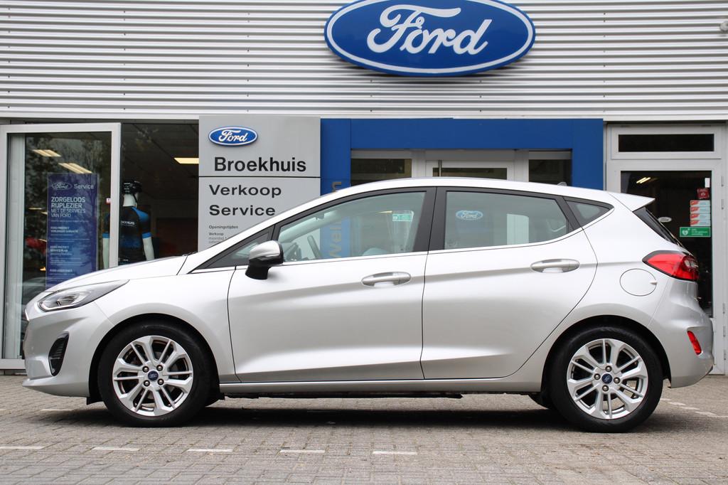 Ford Fiesta 1.0EB TITANIUM, Auto's, Keurmerk '100% Onderhouden', 12 maanden, Gebruikt, 100 pk