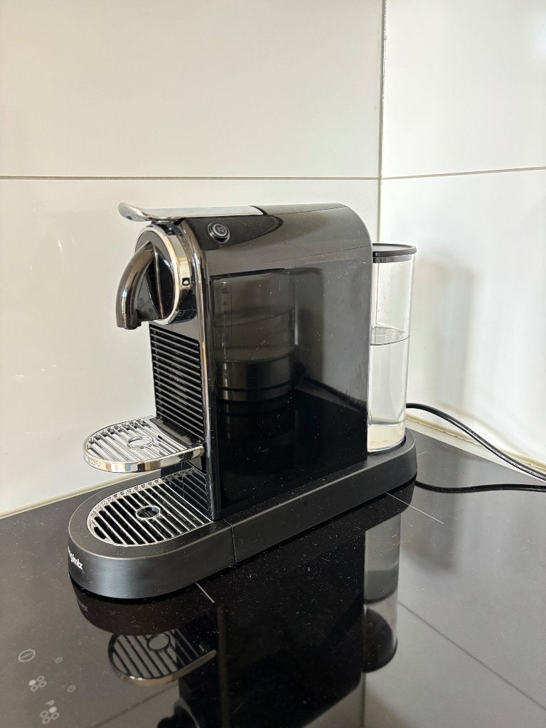 Nespresso magimix apparaat, Ophalen, Zo goed als nieuw, Espresso apparaat, Koffiepads en cups