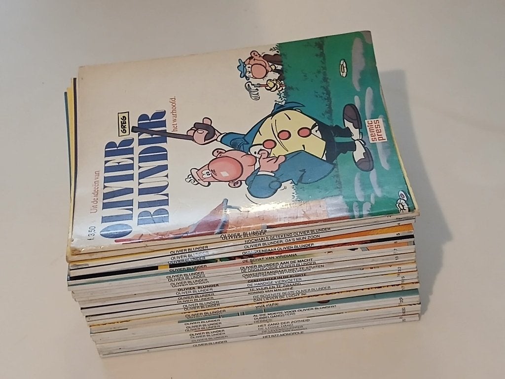 Olivier Blunder, Eén stripboek, Ophalen of Verzenden, Gelezen