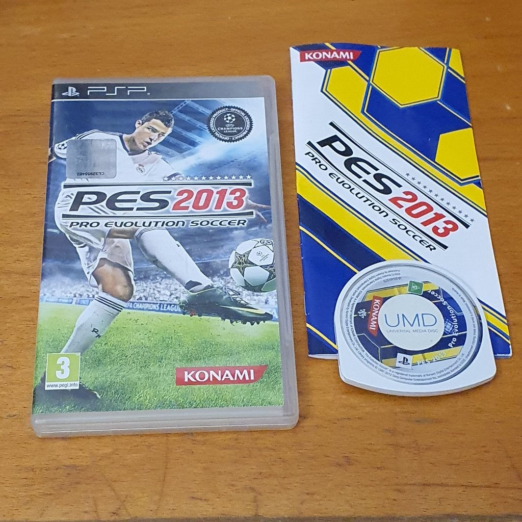 PSP | Pro Evolution Soccer 2013 / PES 2013 / PES 13, Spelcomputers en Games, Gebruikt, Ophalen of Verzenden, Sport, 3 spelers of meer