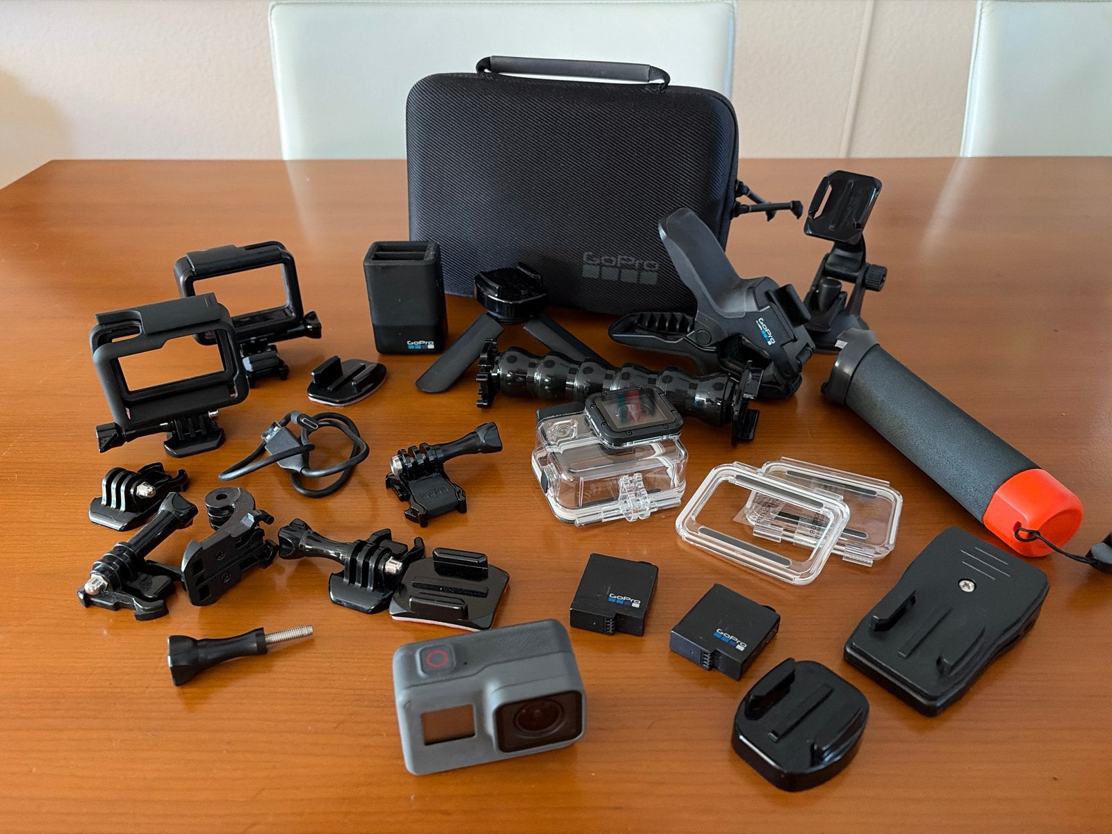 GoPro HERO6 Black met uitgebreide accessoireset, Audio, Tv en Foto, Actiecamera's, Ophalen of Verzenden, Zo goed als nieuw, GoPro