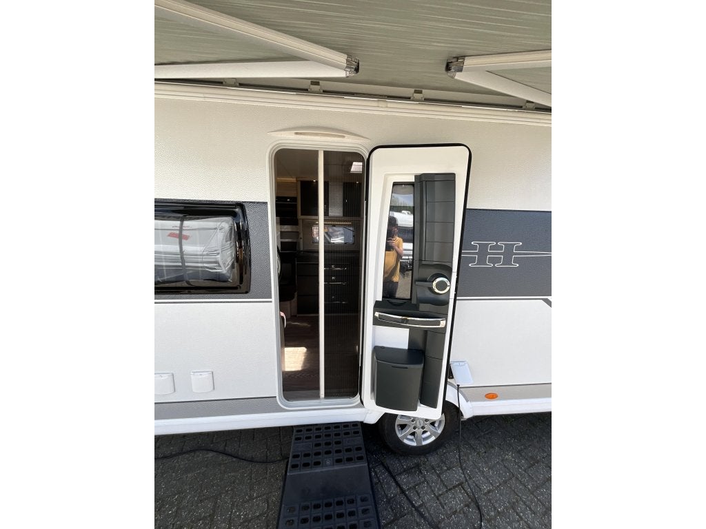 Hobby De Luxe Edition 460 UFE MOVER-LUIFEL-NETJES, Caravans en Kamperen, Caravans, Schokbreker, Rondzit, Hobby, Bedrijf