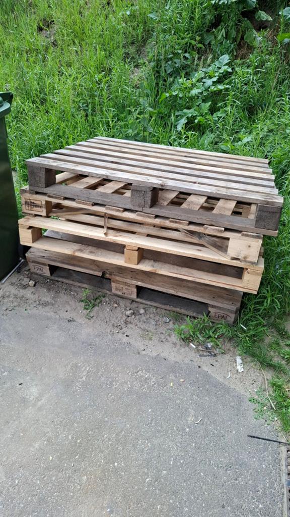 4 gebruikte pallets - ideaal voor projecten, Ophalen