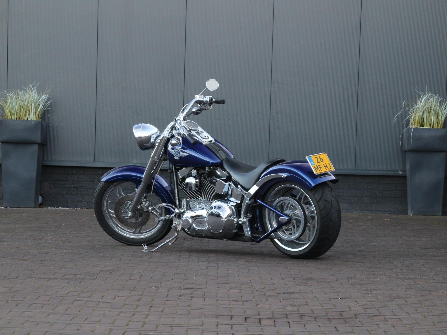 Harley Davidson 88 FLSTFI Fat Boy | Softtail | Custom |, Laan van Vredenoord 33
2289 DA  Rijswijk, NL, H-DCUSTOMERSERVICE@Harley-Davidson.com