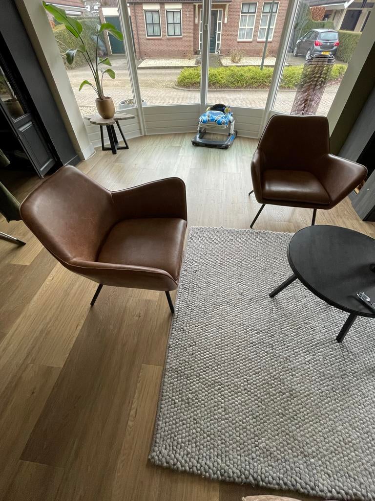 Stoel , fauteuill, dutchbone - Bruin kunstleer Set van 2, Huis en Inrichting, Stoelen, Ophalen, Gebruikt, Twee, Bruin