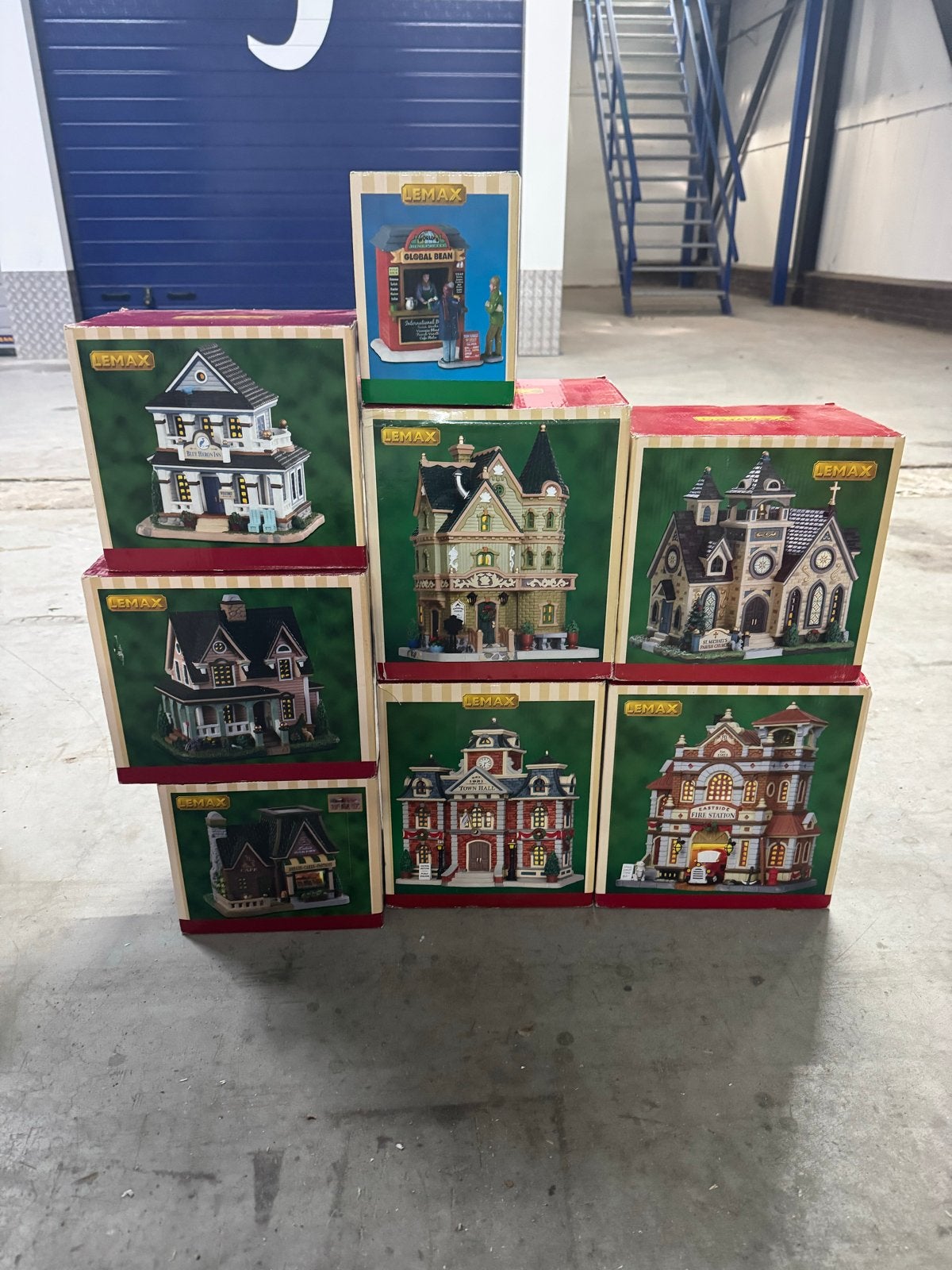 Lemax Kerstdorp Huisjes Collectie - 8 Stuks, Diversen, Ophalen of Verzenden, Zo goed als nieuw