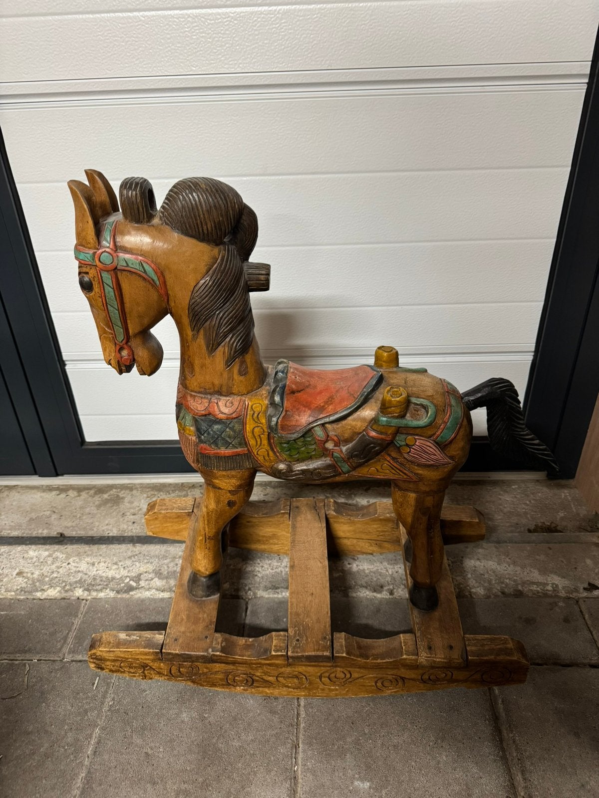 Indiase beschilderd houten hobbelpaard, Antiek en Kunst, Kunst | Beelden en Houtsnijwerken, Ophalen