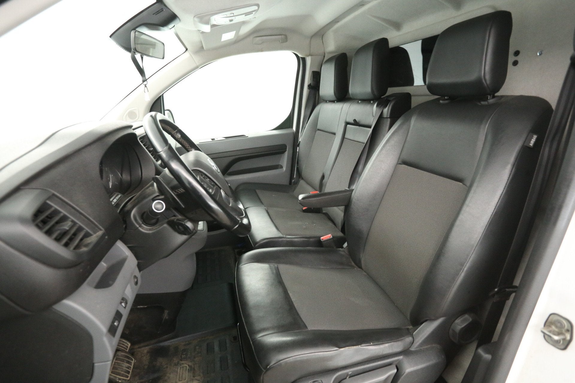 Toyota ProAce 2.0D L3H1 | Automaat | Airco | Cruise | Camera, Auto's, Automaat, Gebruikt, Origineel Nederlands, Bedrijf