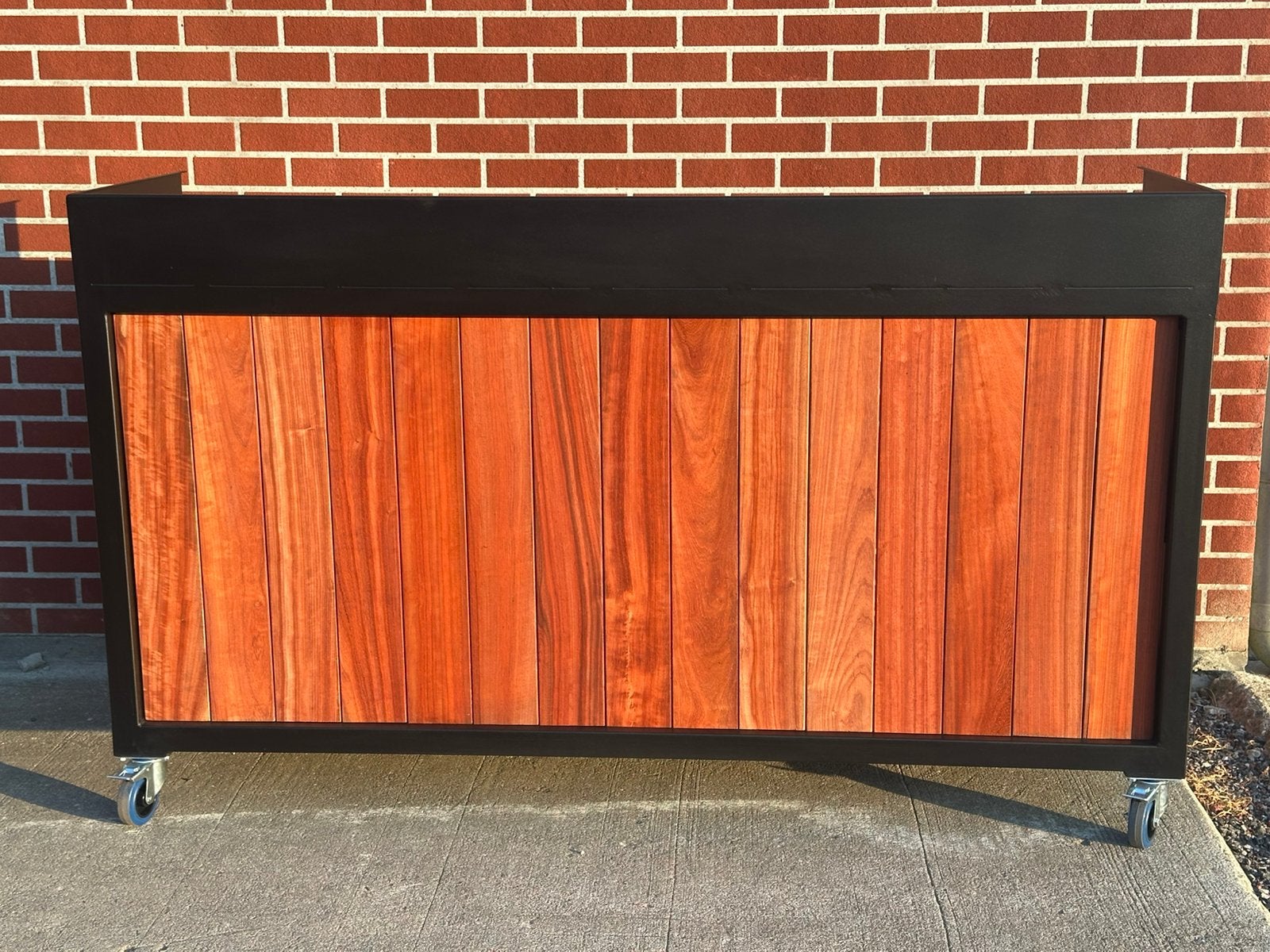 Debrasseerbar / buitenkeuken, Ophalen
