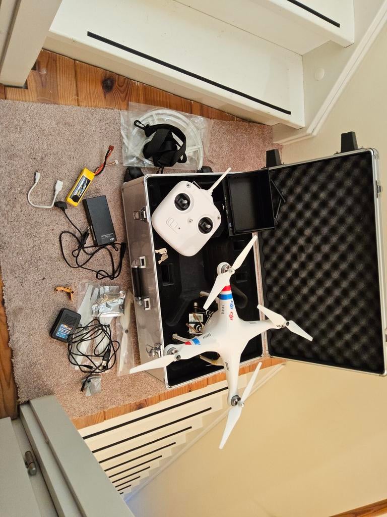 Dji Drone Phantom...Complete hobbyset in aluminim koffer, Audio, Tv en Foto, Drones, Ophalen