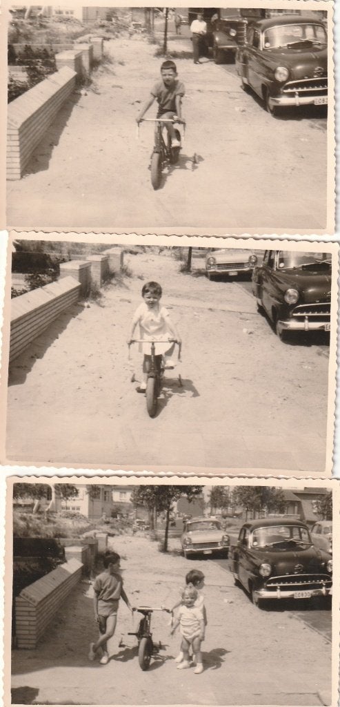 fotos  -   10 op 7   cm   -    jongen op drie wieler, Verzamelen, Verzenden, Voor 1940, Zo goed als nieuw, Overige onderwerpen