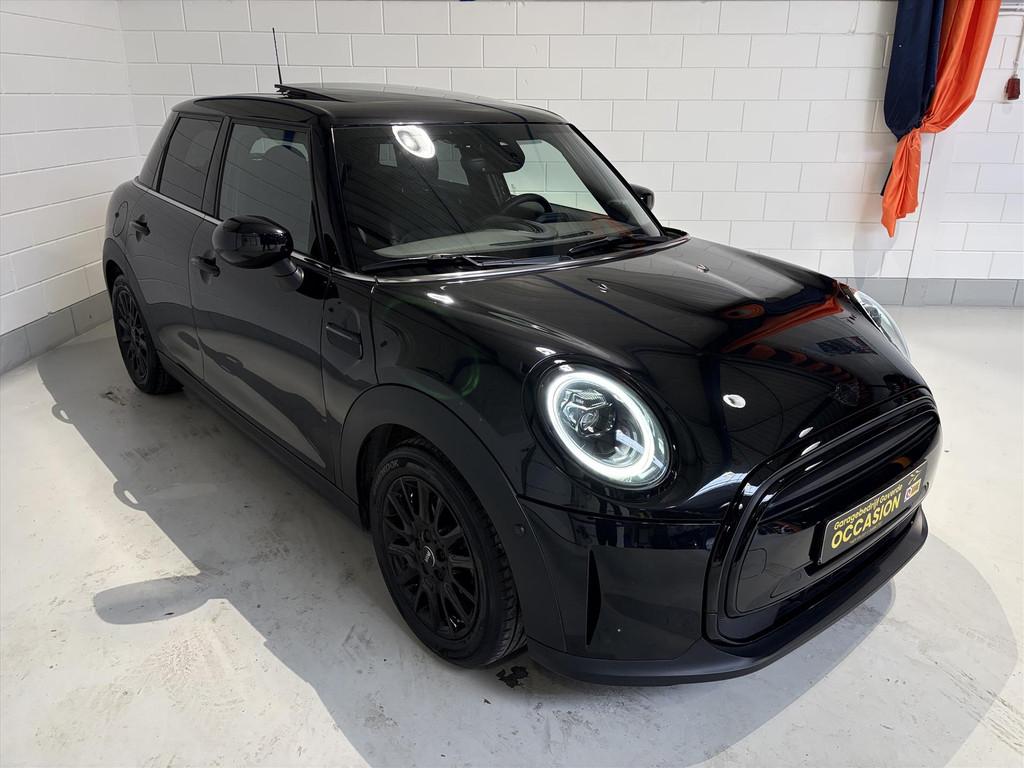 MINI Mini 5-Deurs (f55) Cooper, 1.5T 136pk AUT7, Pano, H/K,, 136 pk, Zwart, Leder, Bedrijf