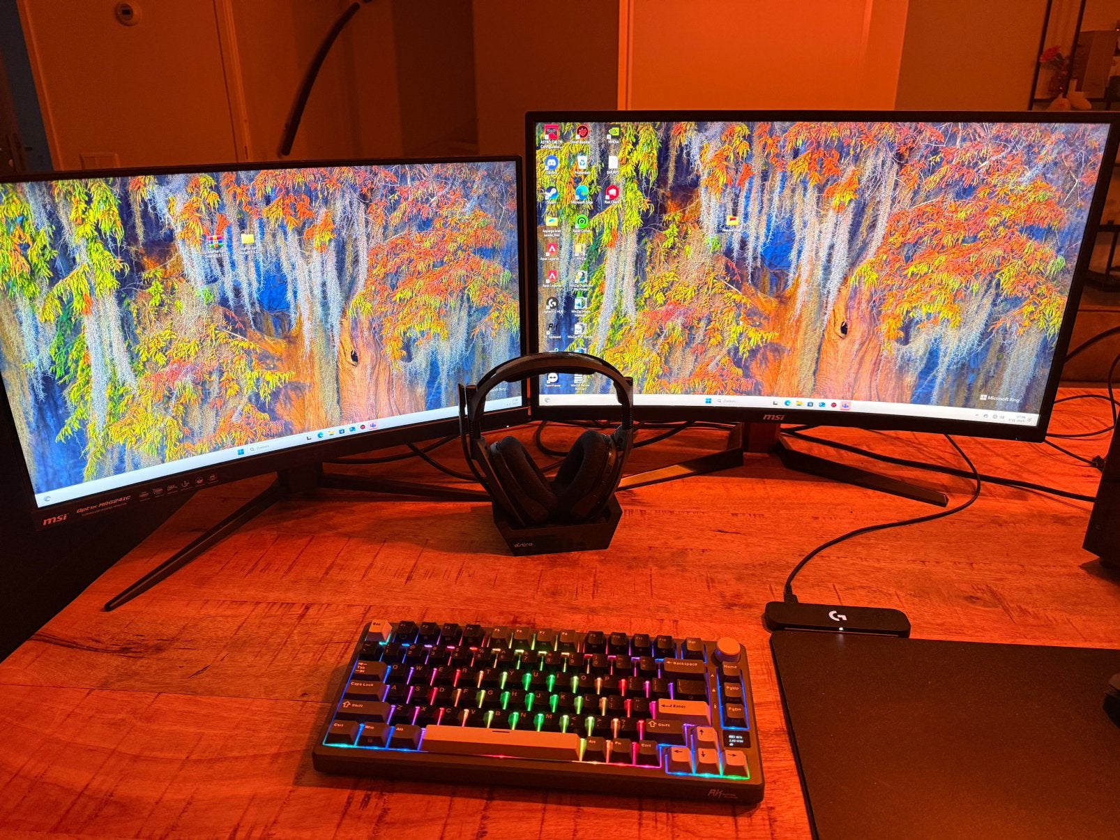 Gaming pc inclusief toebehoren, Computers en Software, Desktop Pc's, Zo goed als nieuw, 3 tot 4 Ghz, SSD, 16 GB, Met videokaart