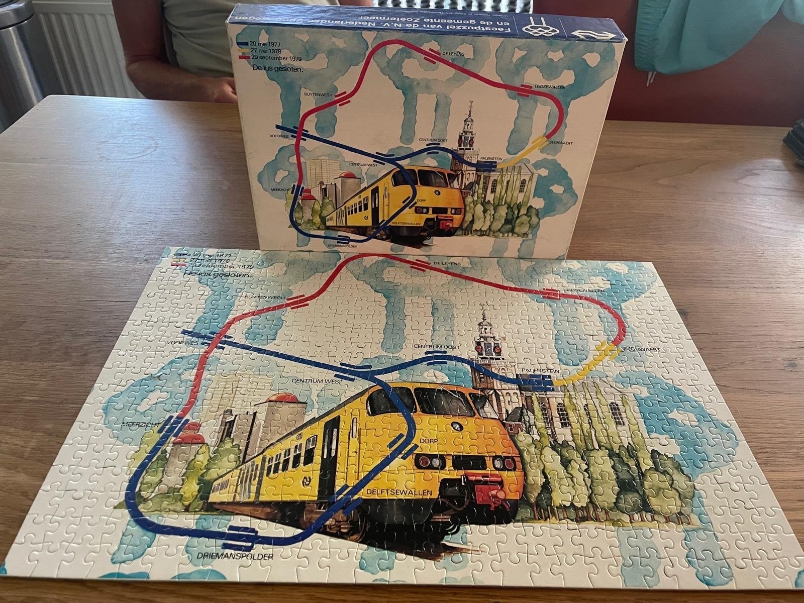 Feestpuzzel NS Zoetermeerlijn - Vintage Legpuzzel, Ophalen of Verzenden, 500 t/m 1500 stukjes, Gebruikt, Legpuzzel