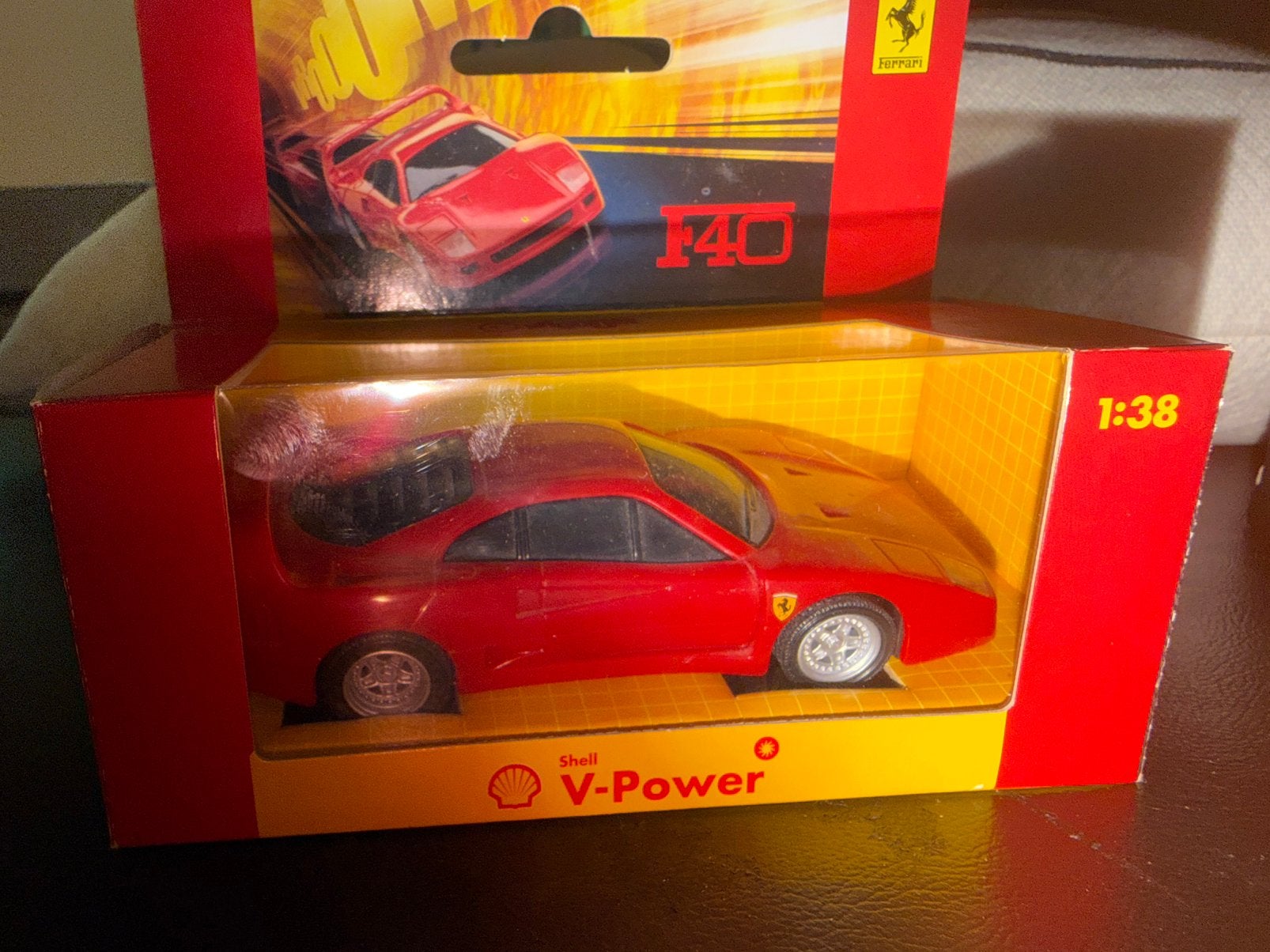 Ferrari F40 Hotwheels 1:38, Ophalen of Verzenden, Zo goed als nieuw, Auto