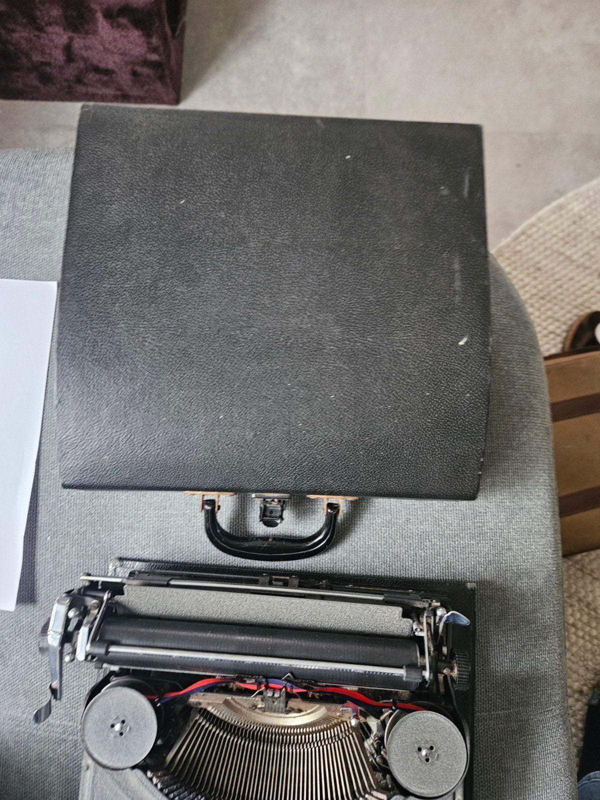 Oliver portable typemachine uit begin jaren 50, Diversen, Ophalen, Gebruikt
