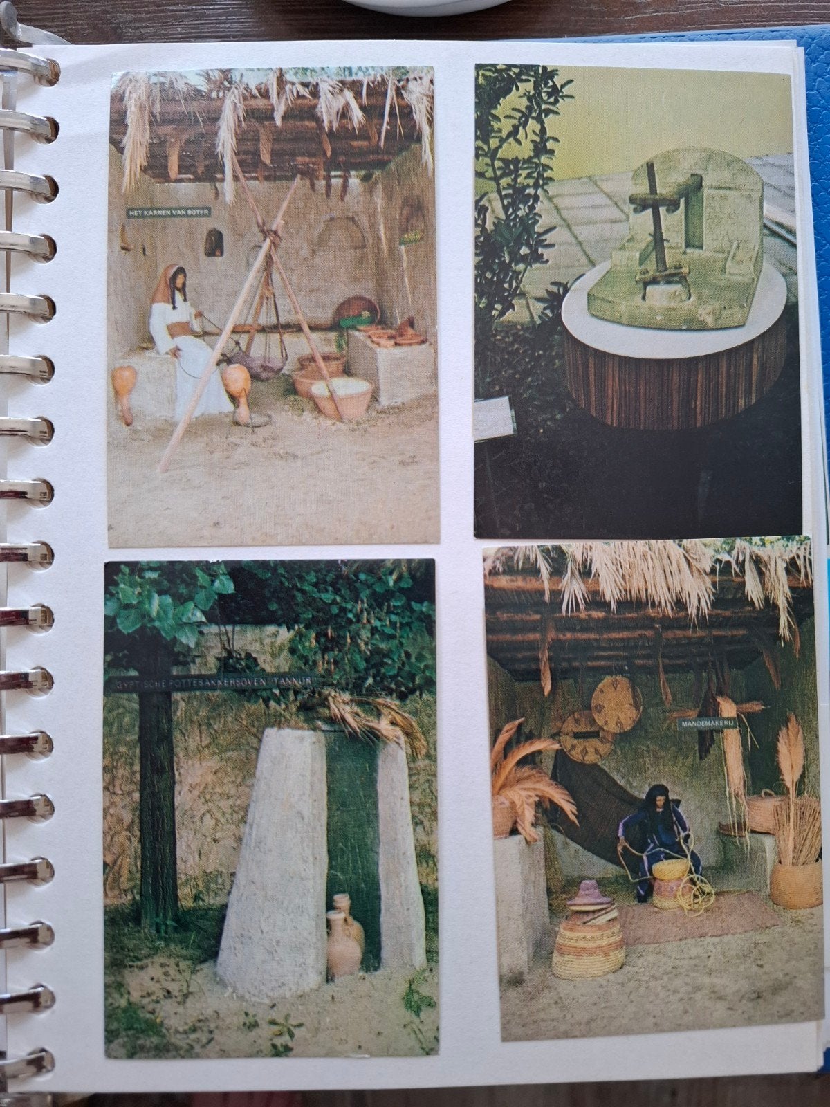 Verzamelboek met zondagsschool plaatjes - Diverse collecties, Ophalen of Verzenden, Gebruikt, Boek, Christendom | Protestants