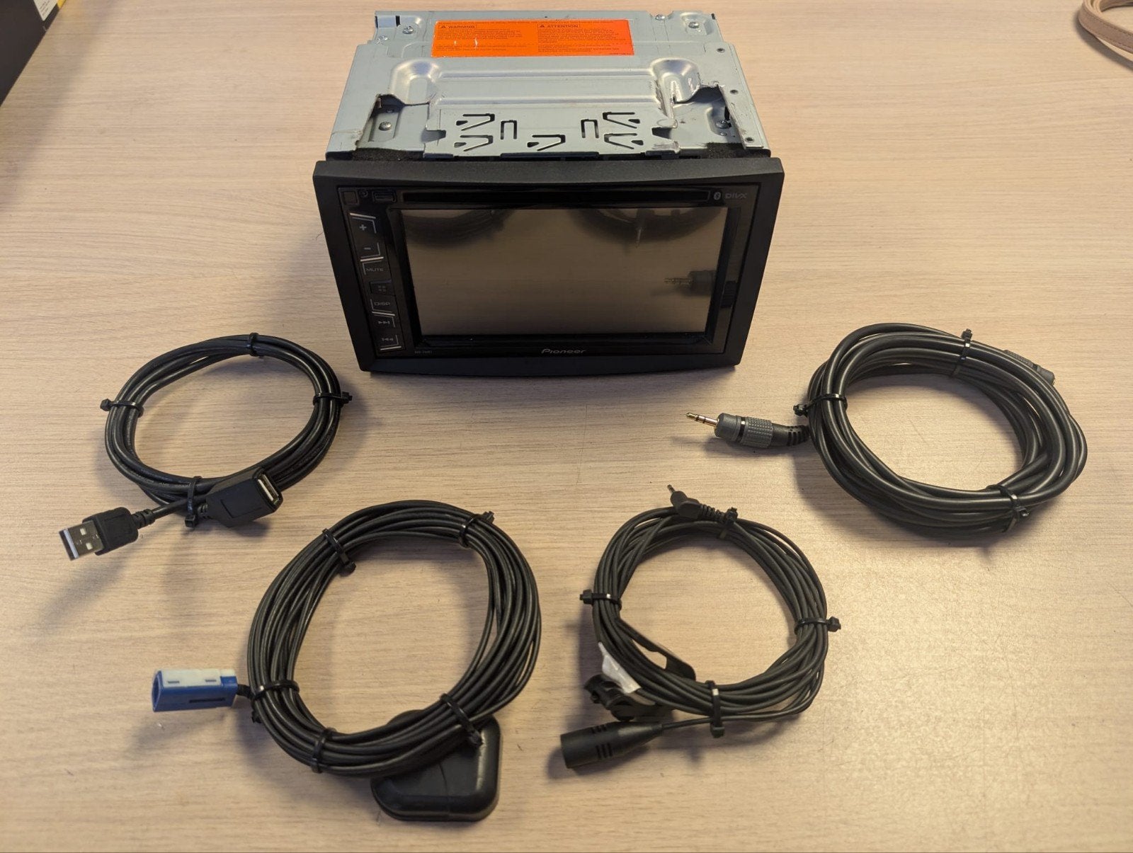 Pioneer AVH-290BT Dubbel Din Autoradio met Bluetooth en USB, Auto diversen, Ophalen of Verzenden, Gebruikt