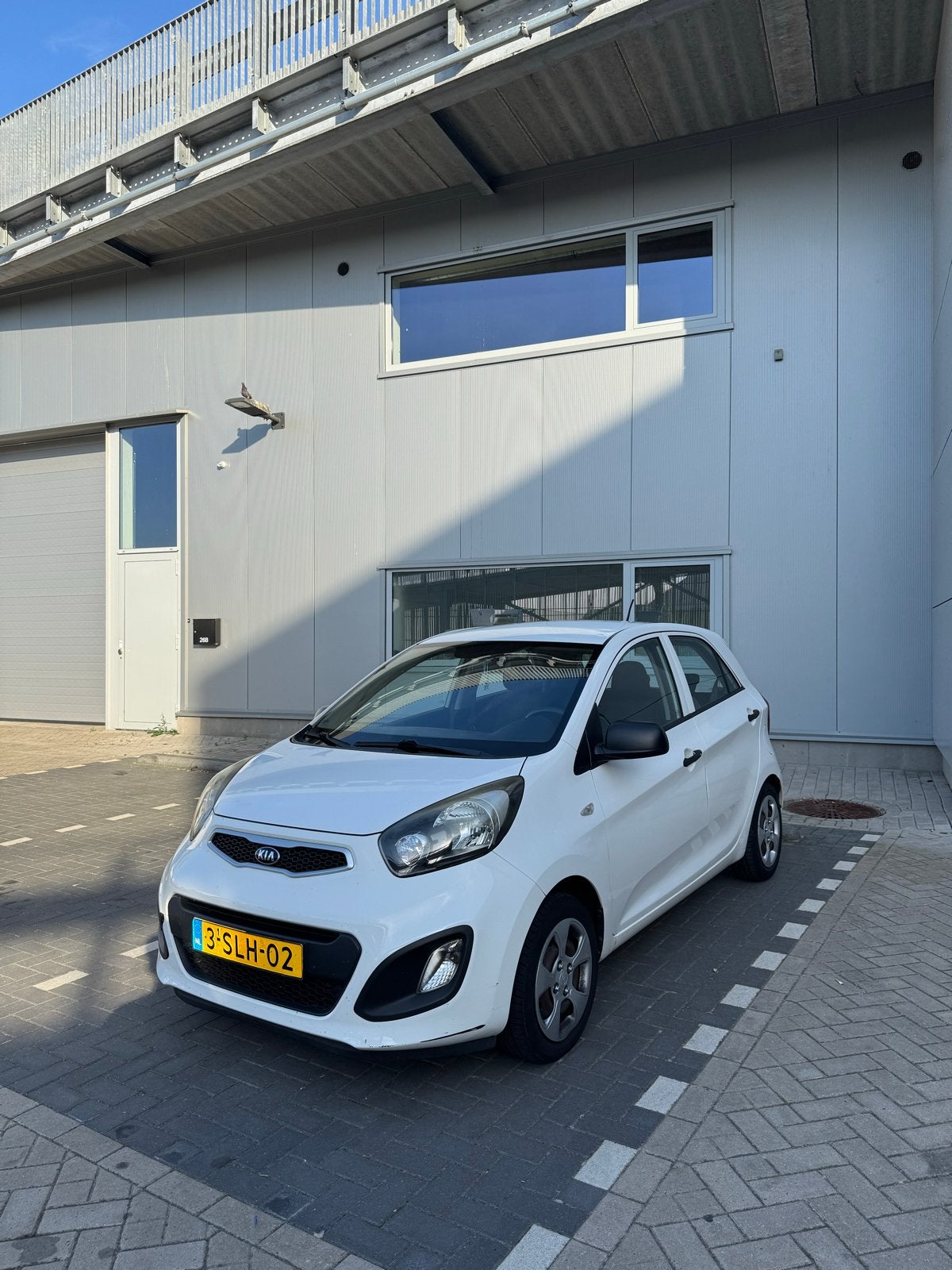 Kia Picanto 1.0 Cvvt 5-DRS 2013 Wit, Auto's, Voorwielaandrijving, 400 kg, Wit, Origineel Nederlands