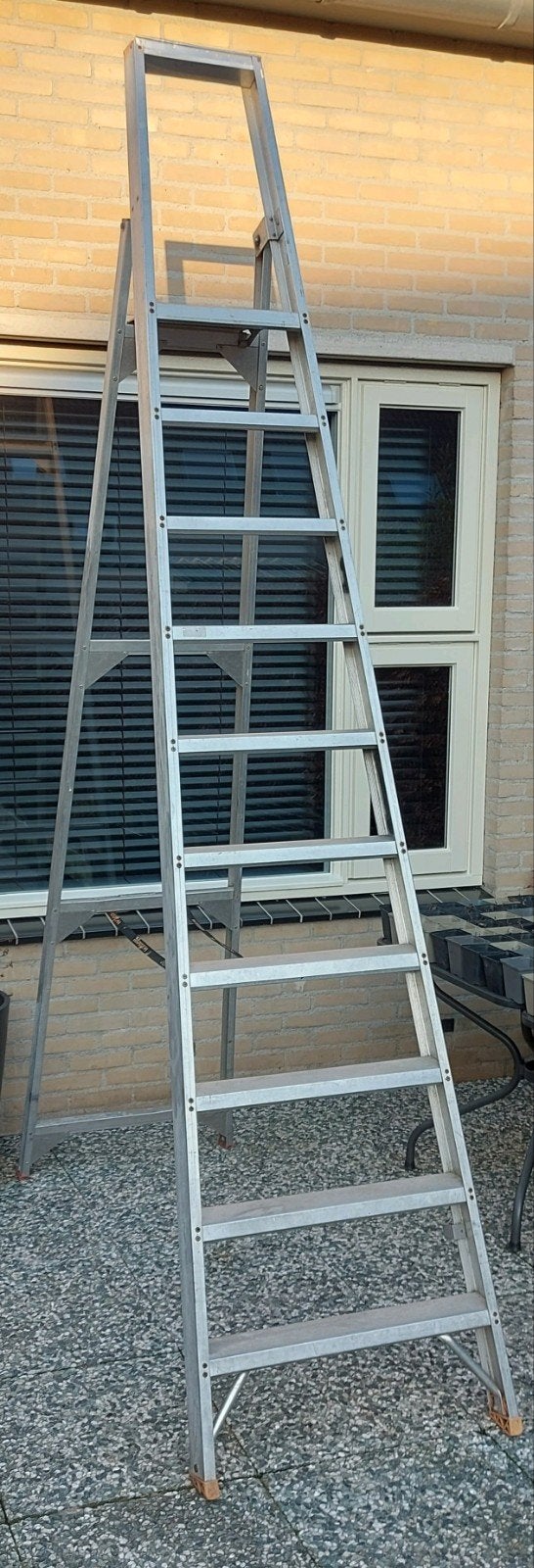 Bordestrap 10 treden, Doe-het-zelf en Verbouw, Ladders en Trappen, Ophalen